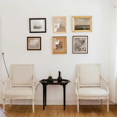 Old Steward's Surrounded By Nature