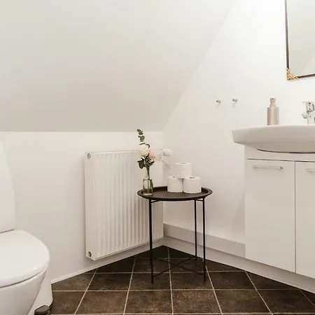 Old Steward's Surrounded By Nature *