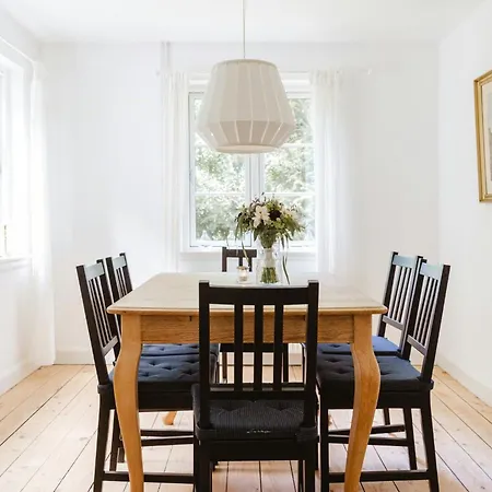 Old Steward's Surrounded By Nature Casa vacanze Maribo